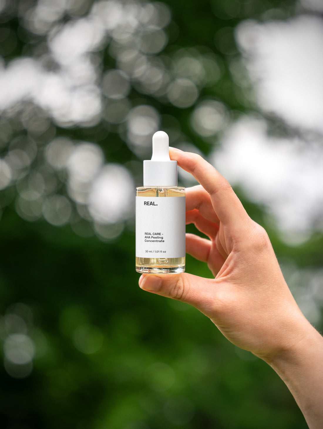 The Truth About Back Acne (and Why It Deserves More Attention)