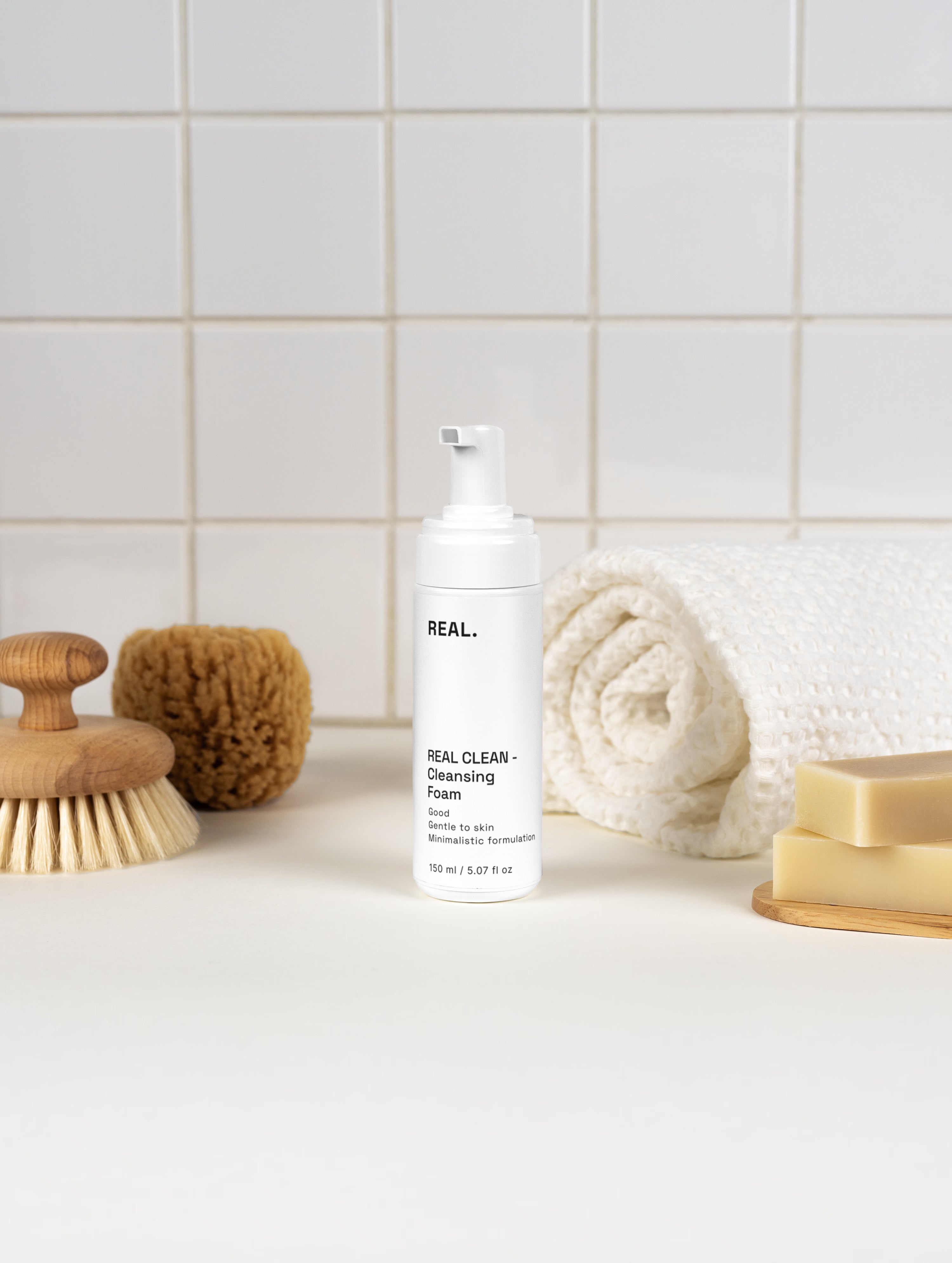 REAL CLEAN - Cleansing Foam